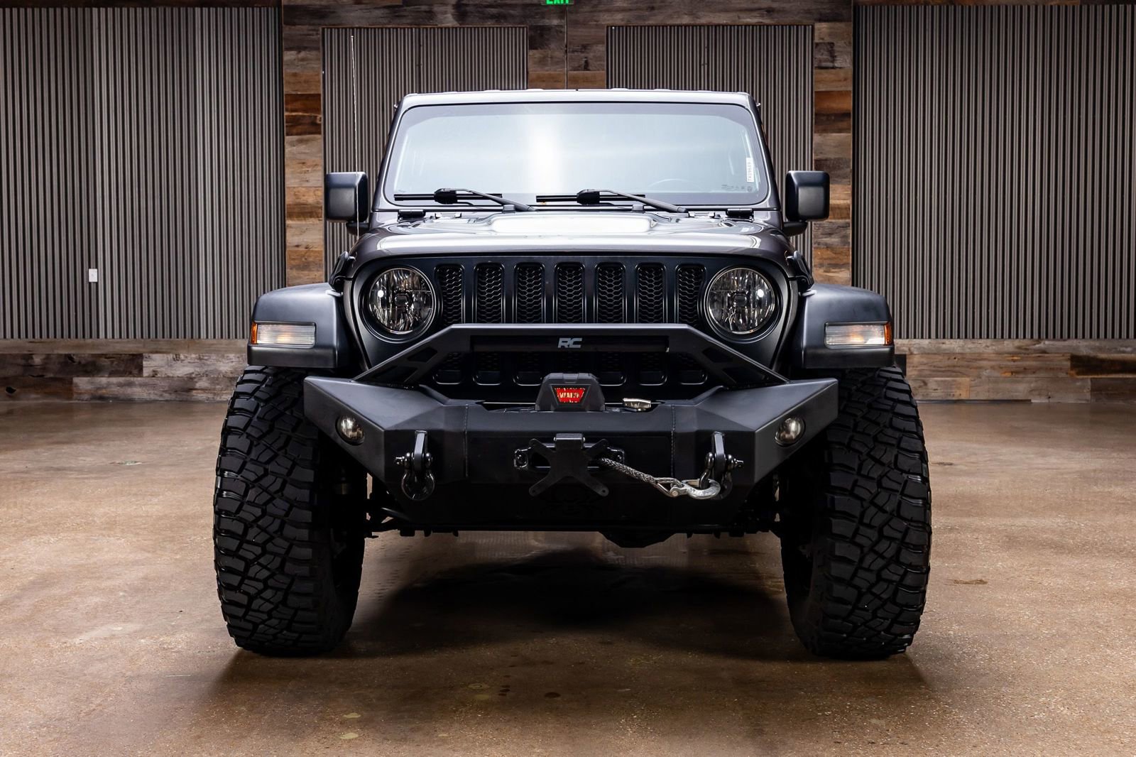 Used 2021 Jeep Wrangler Unlimited Sport AWD/4WD image 2