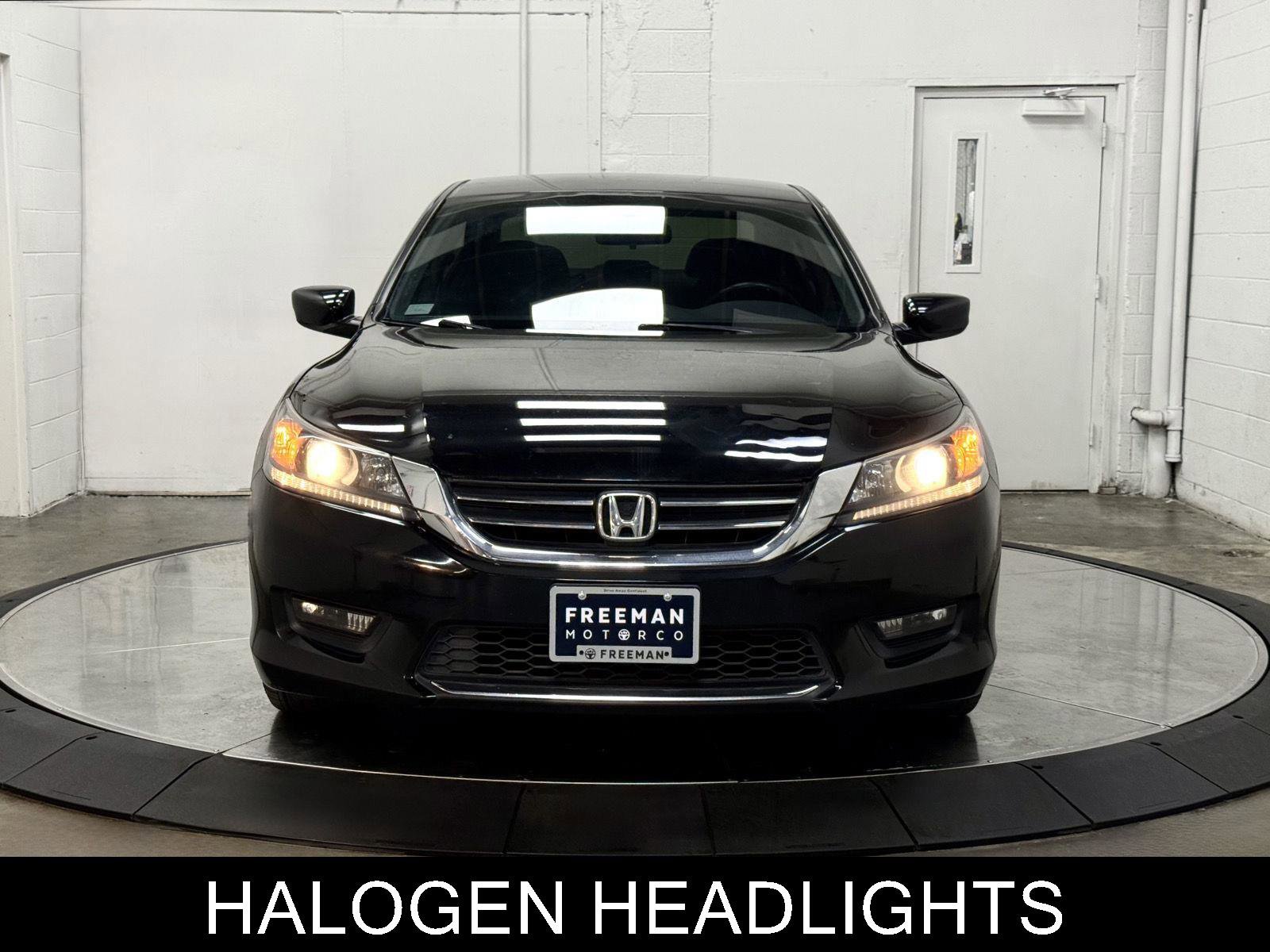 Used 2014 Honda Accord Sport image 3