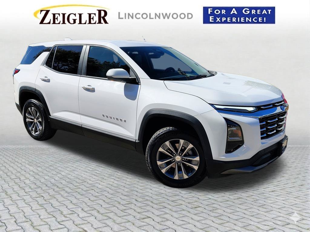 Used 2026 Chevrolet Equinox LT w/ Convenience Package II AWD/4WD image 2