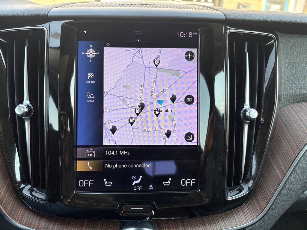 Used 2021 Volvo XC60 T6 Momentum image 19