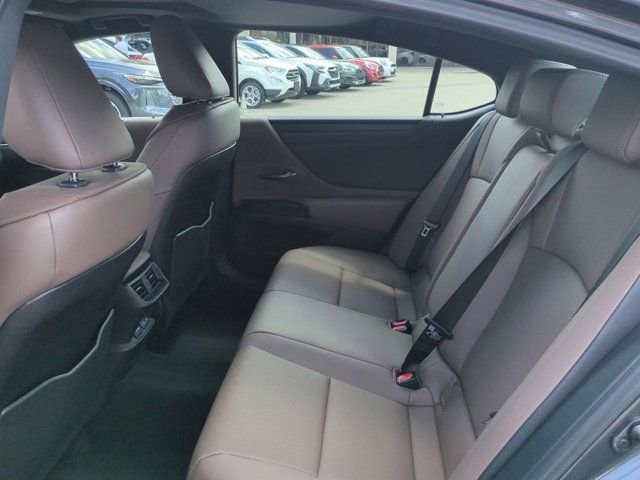 Used 2024 Lexus ES 350 w/ Premium Package image 13