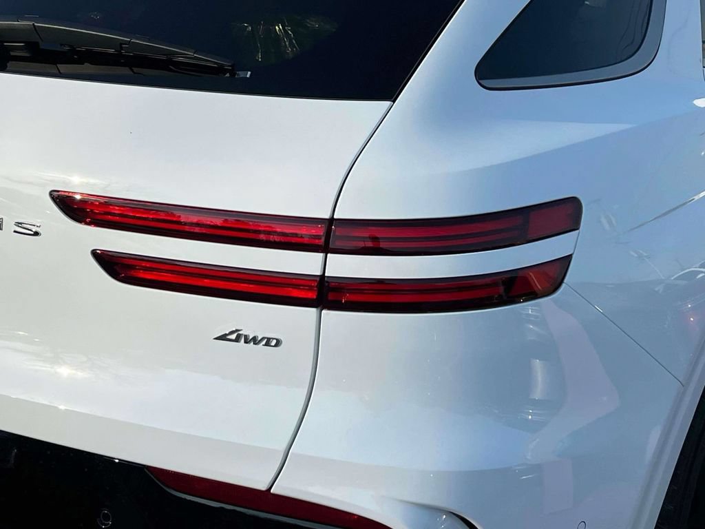 New 2026 Genesis GV70 2.5T Sport Prestige AWD/4WD image 8
