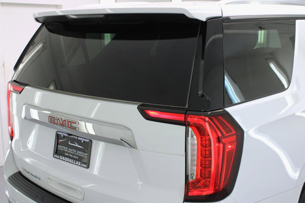 Used 2022 GMC Yukon SLT w/ SLT Premium Package image 18