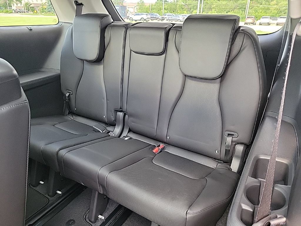 New 2026 Kia Carnival SX w/ SX Dark Edition Package FWD image 14