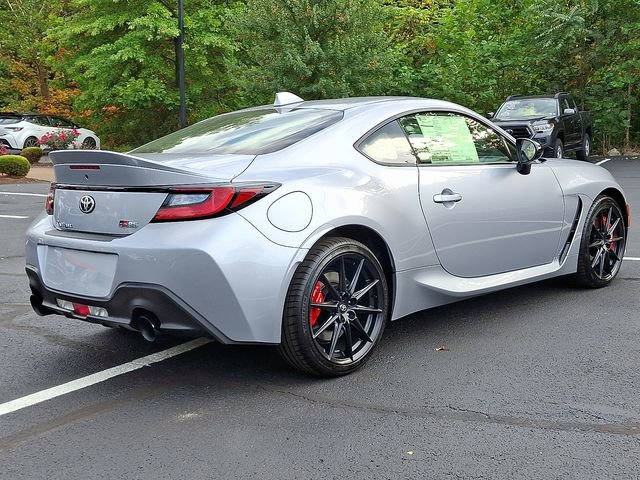 New 2025 Toyota GR86 Premium image 8