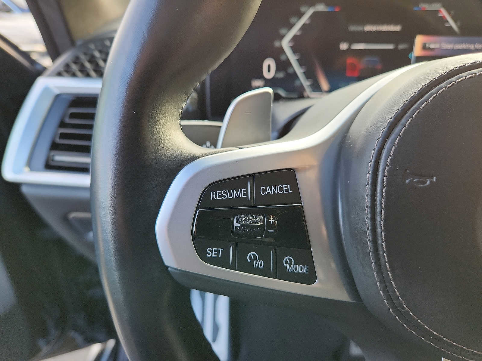 Certified 2024 BMW X7 xDrive40i w/ Executive Package image 20