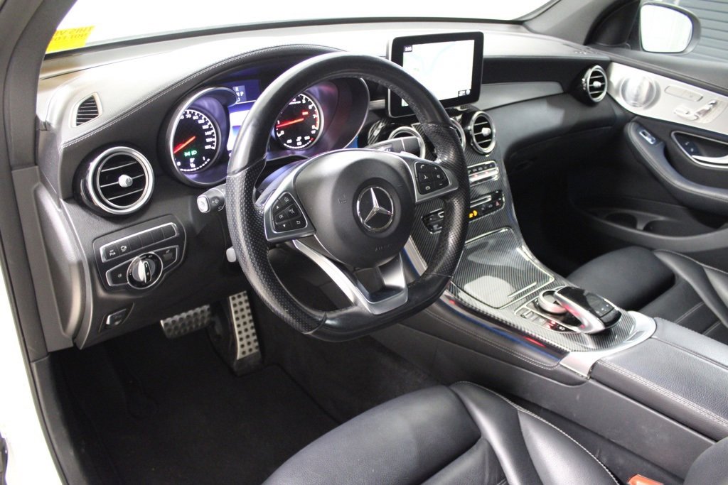 Used 2017 Mercedes-Benz GLC 43 AMG 4MATIC image 4