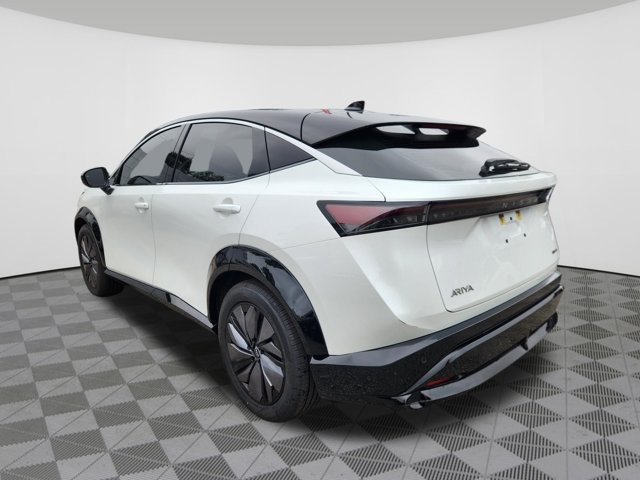 Certified 2023 Nissan Ariya FWD image 3