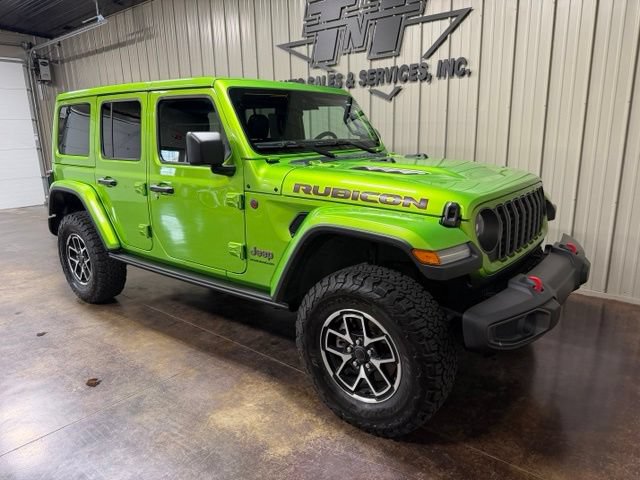 Used 2025 Jeep Wrangler Unlimited Rubicon w/ Convenience Group AWD/4WD image 6