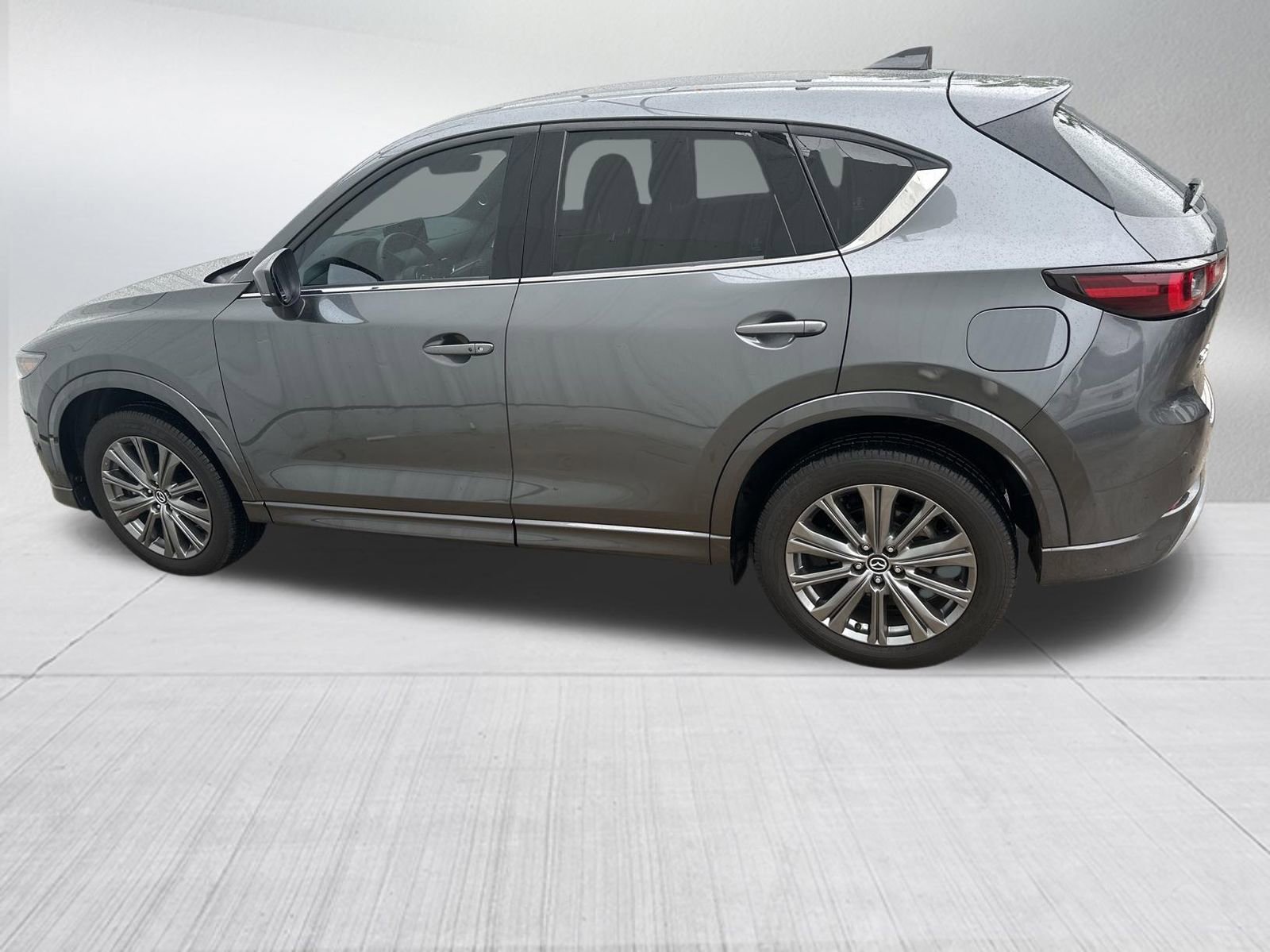 Used 2024 MAZDA CX-5 Signature image 5