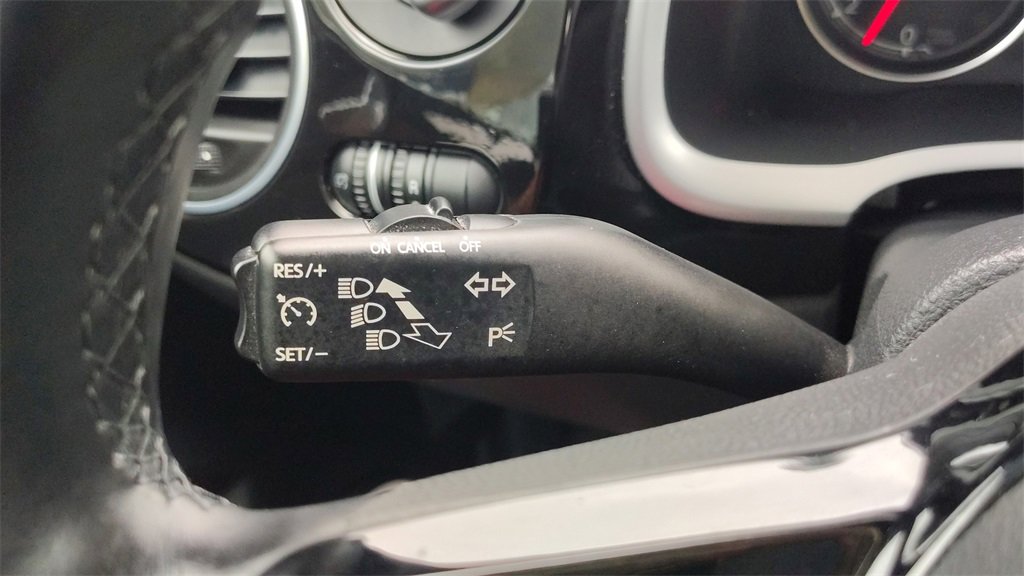 Used 2017 Volkswagen Beetle 1.8T SE image 12