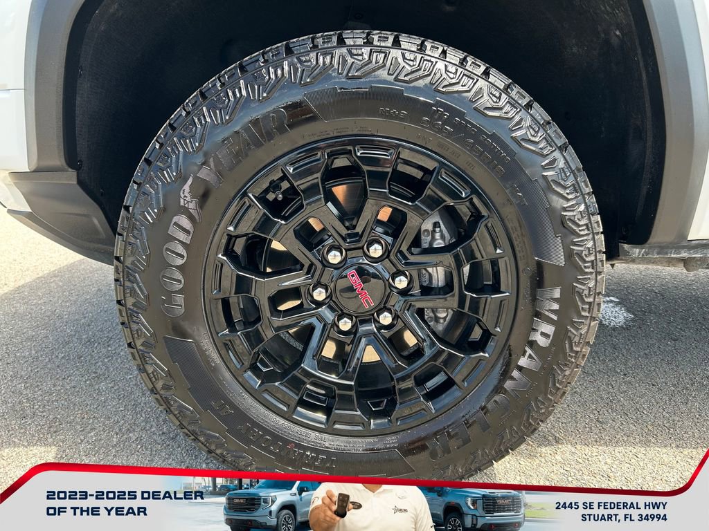 Used 2026 GMC Canyon Elevation RWD image 21