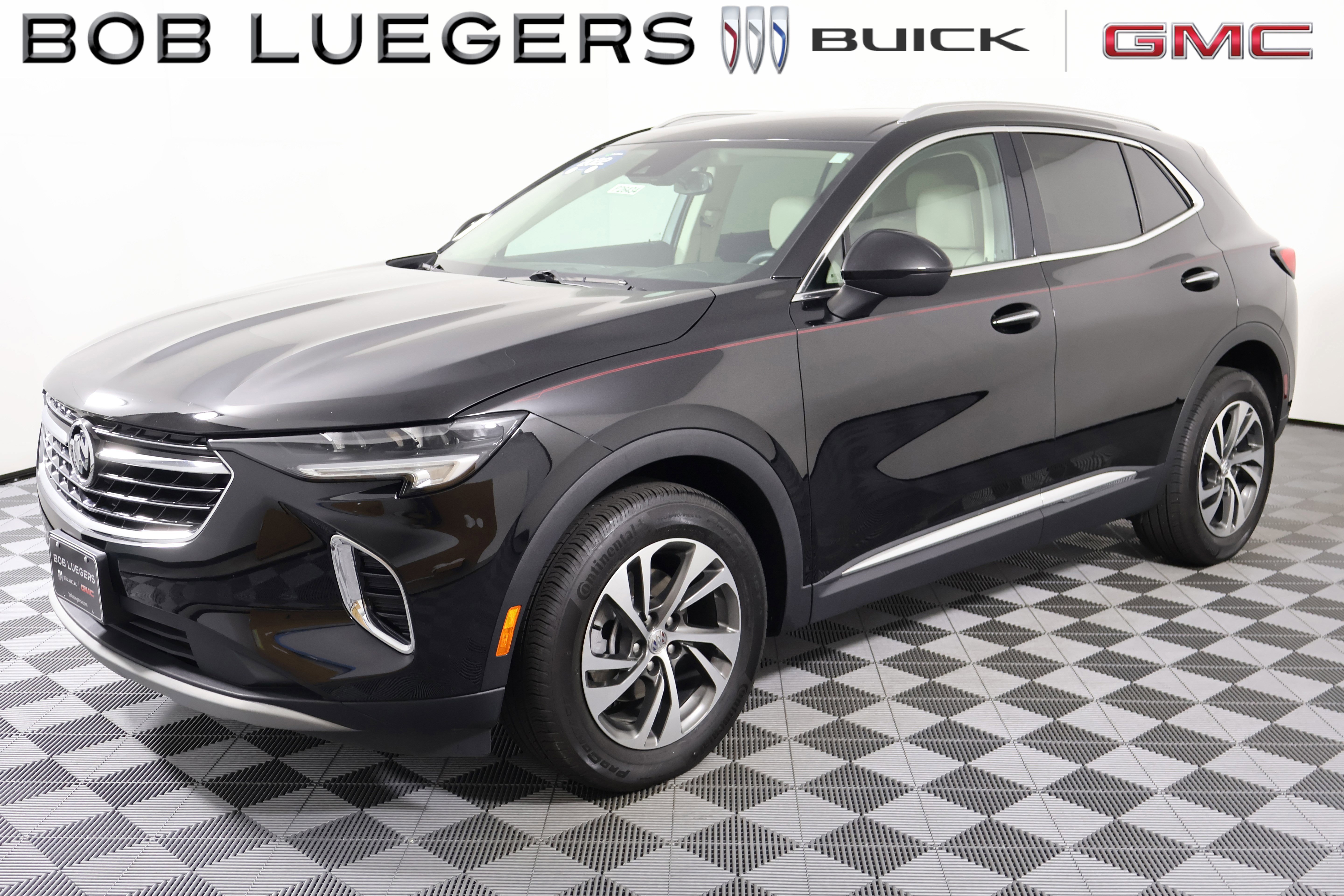 Certified 2022 Buick Envision Essence w/ Safety Package AWD/4WD image 3