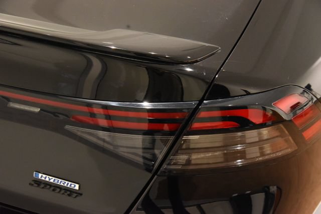 Used 2024 Honda Accord Sport image 11