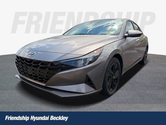 Used 2023 Hyundai Elantra SEL FWD image 1