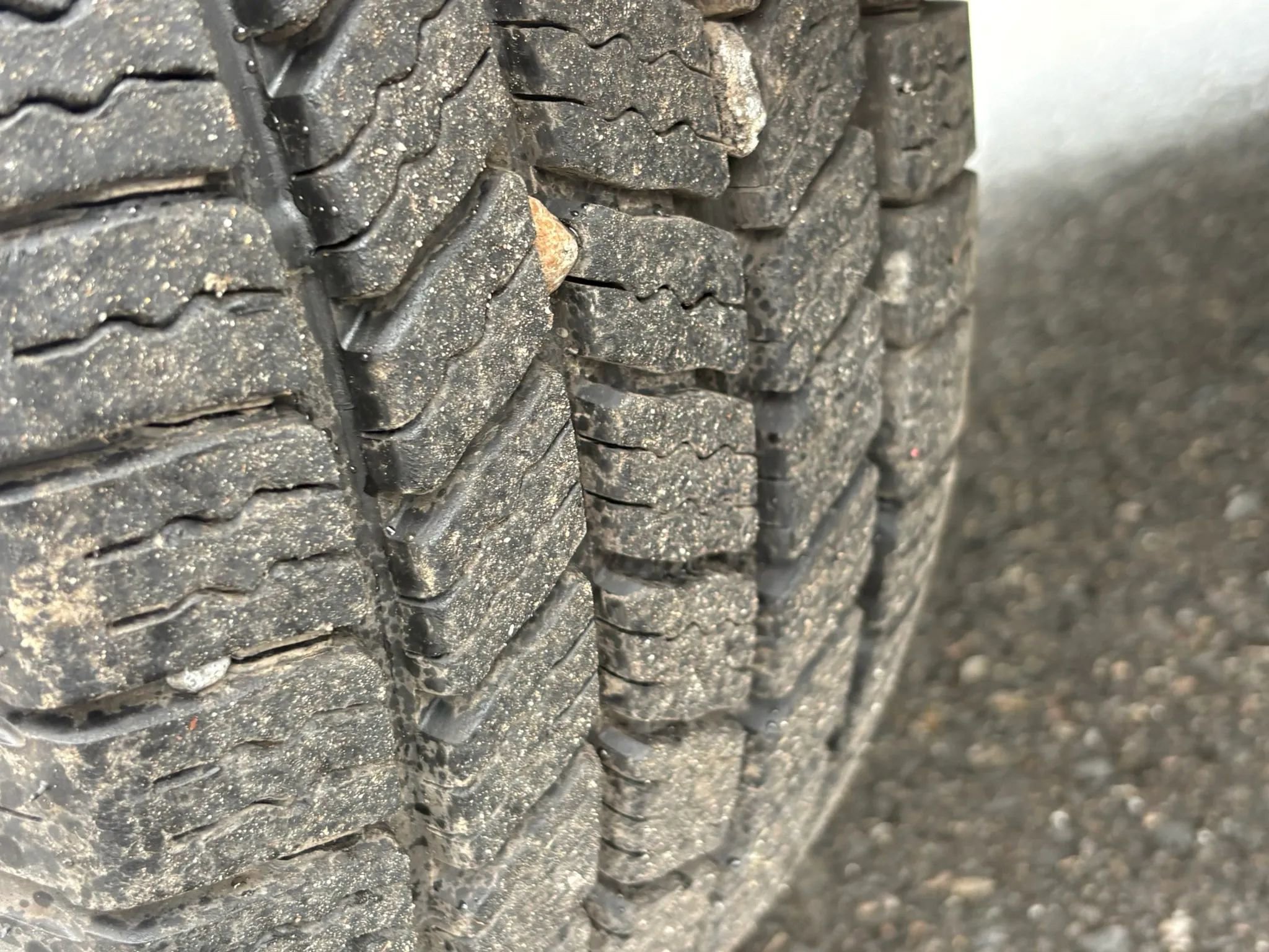 Used 2020 Ford Transit 250 148 High Roof Extended image 25