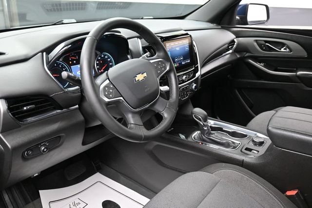 Used 2023 Chevrolet Traverse LT FWD image 14