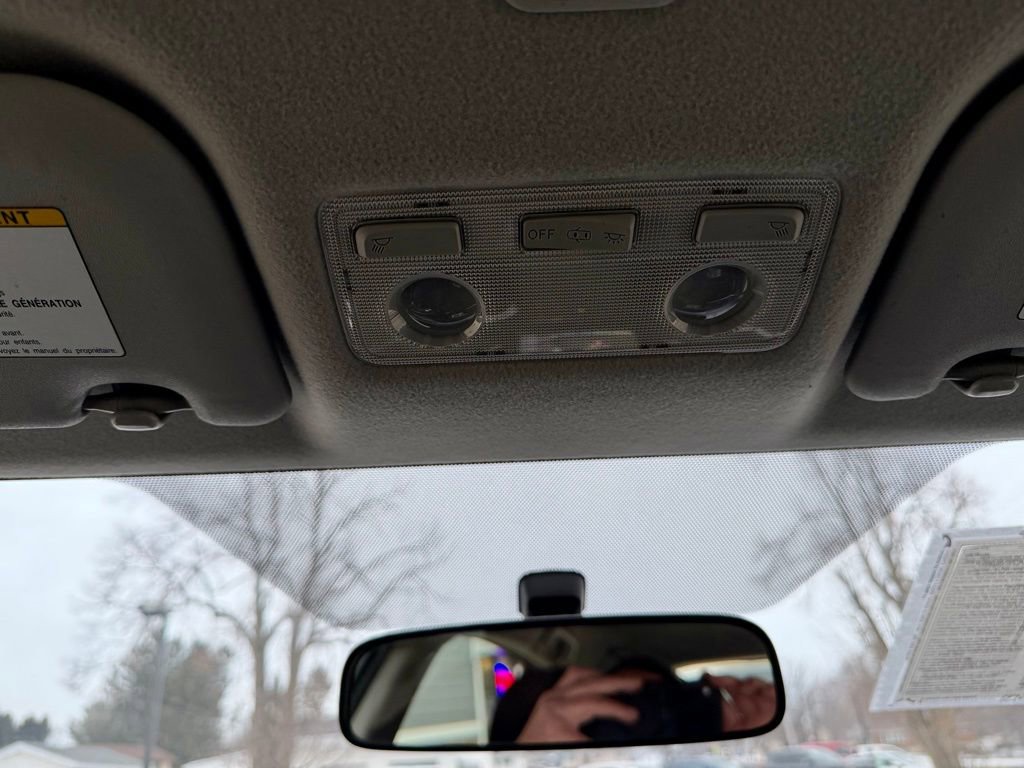 Used 2016 Toyota Prius C Two image 36