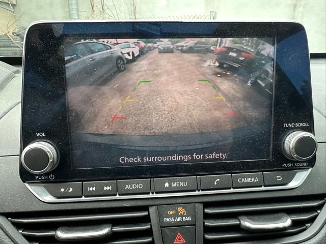 Used 2019 Nissan Altima 2.5 SV FWD image 16