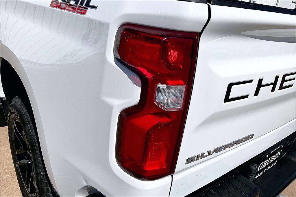 Used 2020 Chevrolet Silverado 1500 LT Trail Boss AWD/4WD image 37