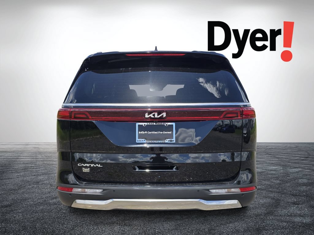 Certified 2024 Kia Carnival SX FWD image 6