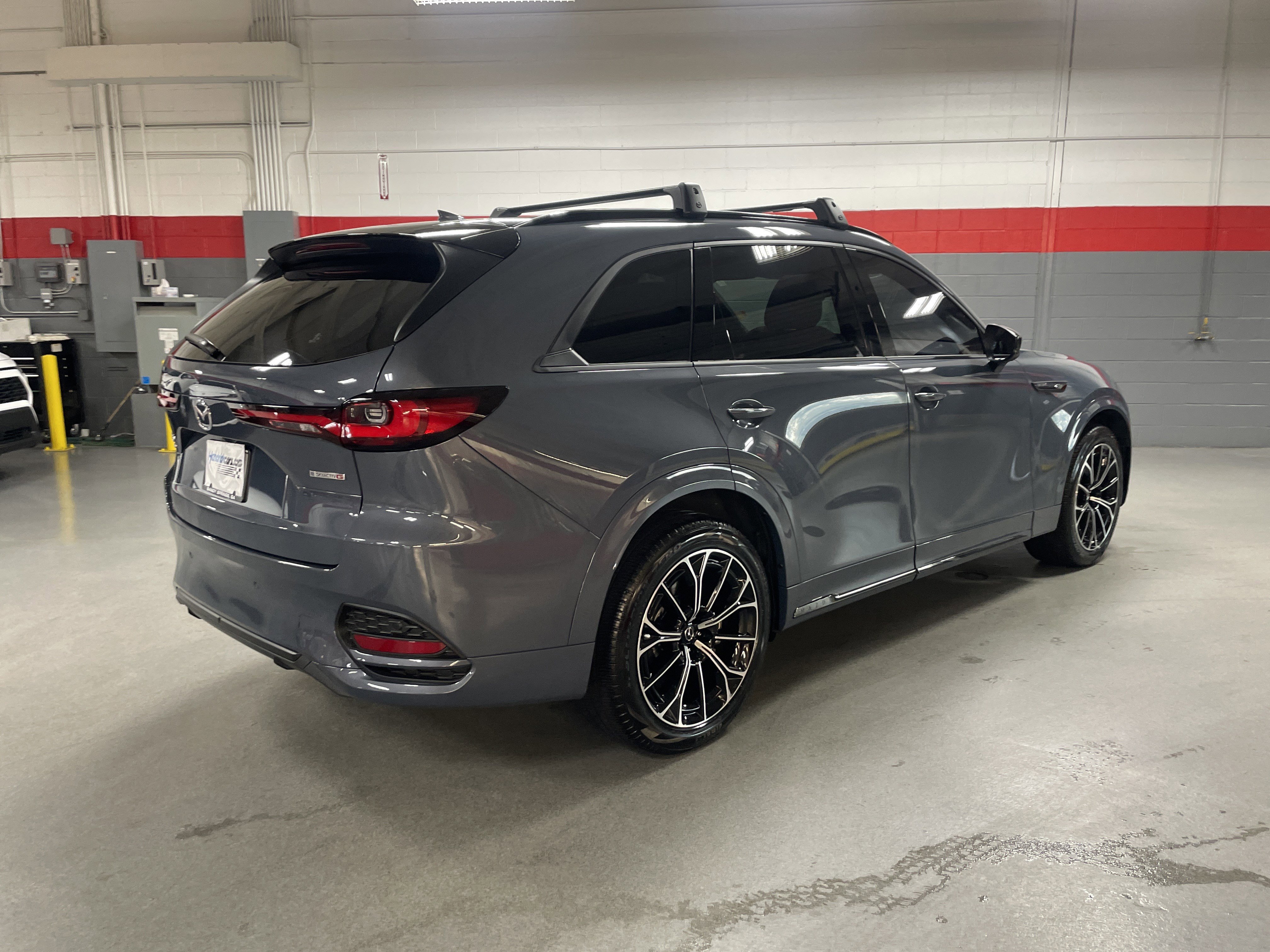 Used 2025 MAZDA CX-70 3.3 Turbo S w/ Premium Package image 10