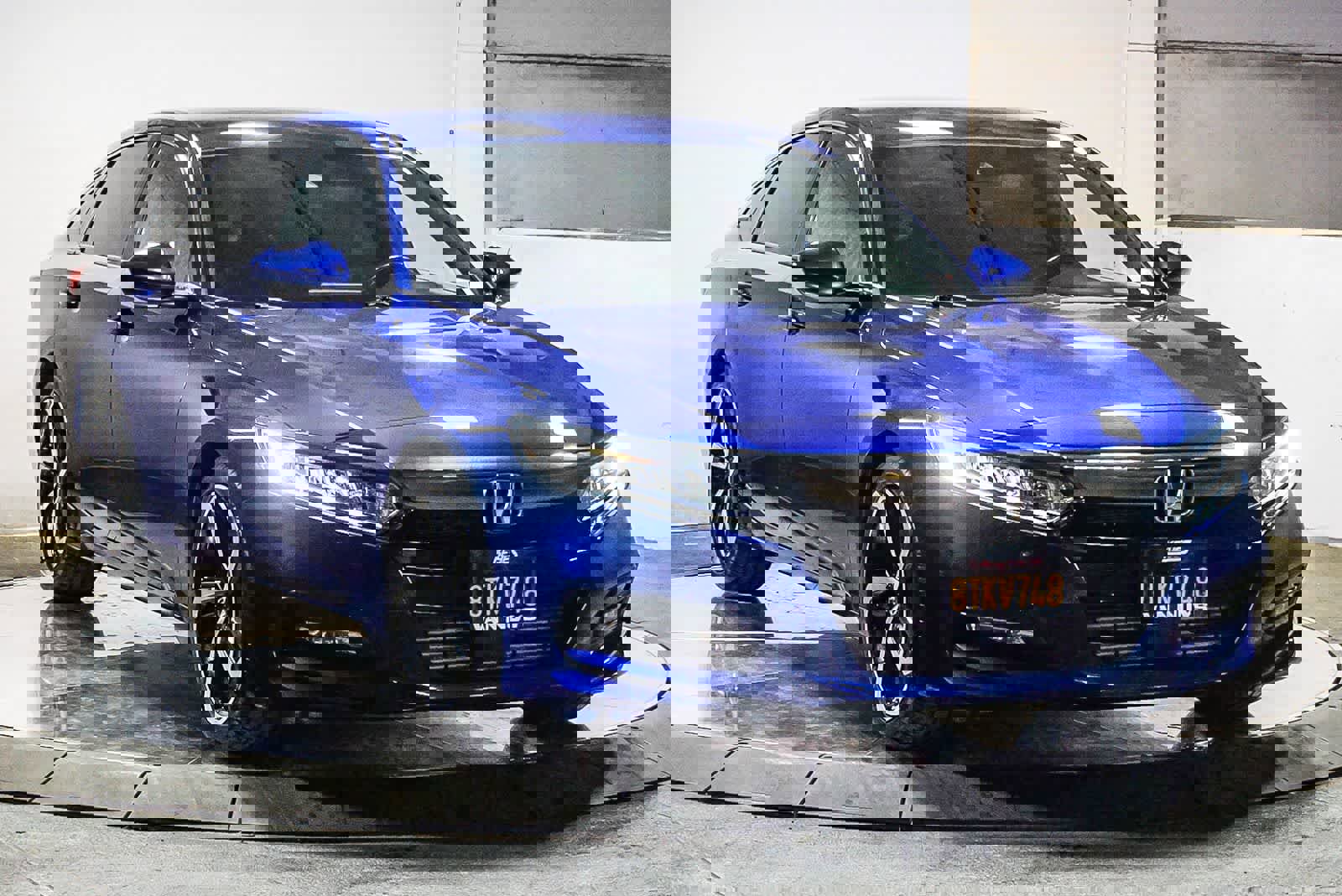 Used 2020 Honda Accord Sport image 2