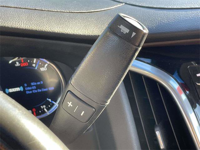 Used 2019 Cadillac Escalade Premium Luxury image 24