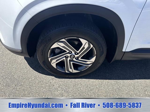 Certified 2023 Hyundai Santa Fe SEL w/ Cargo Package AWD/4WD image 13