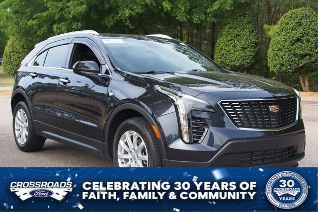 Used 2023 Cadillac XT4 Luxury w/ Cold Weather Package