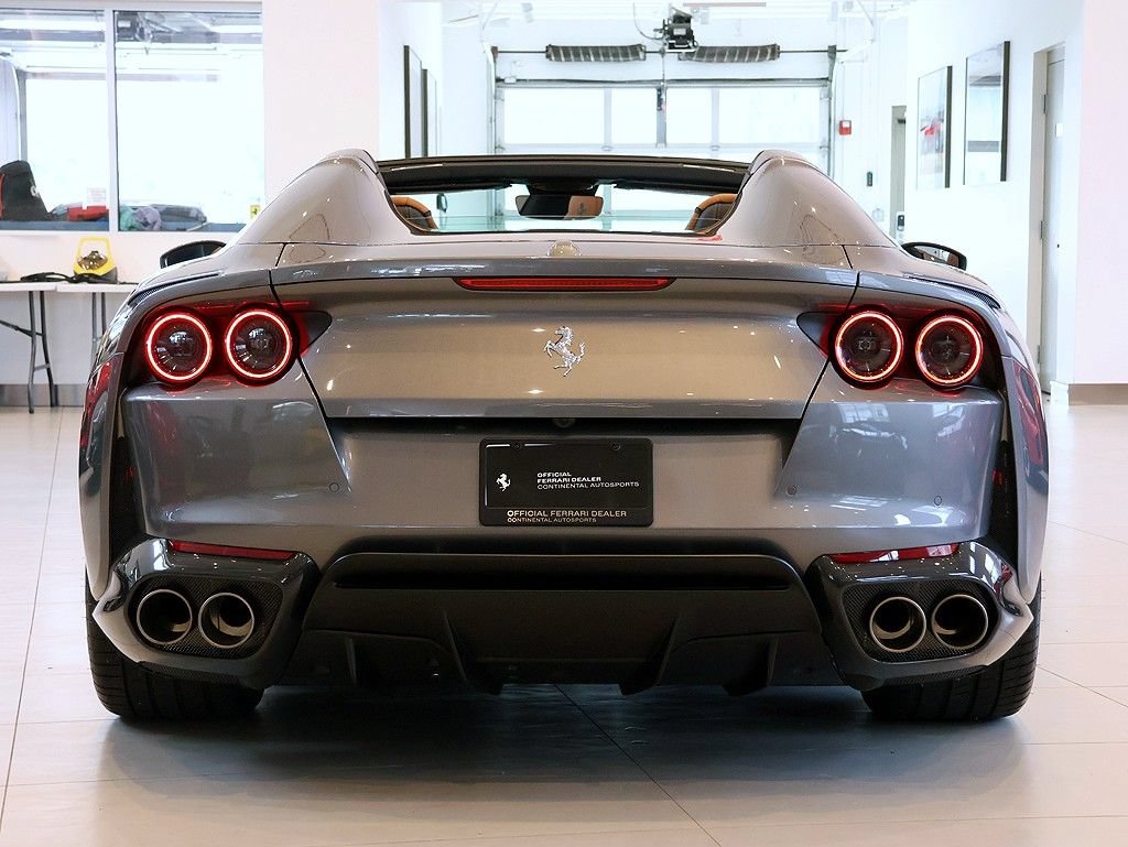Certified 2022 Ferrari 812 GTS RWD image 98