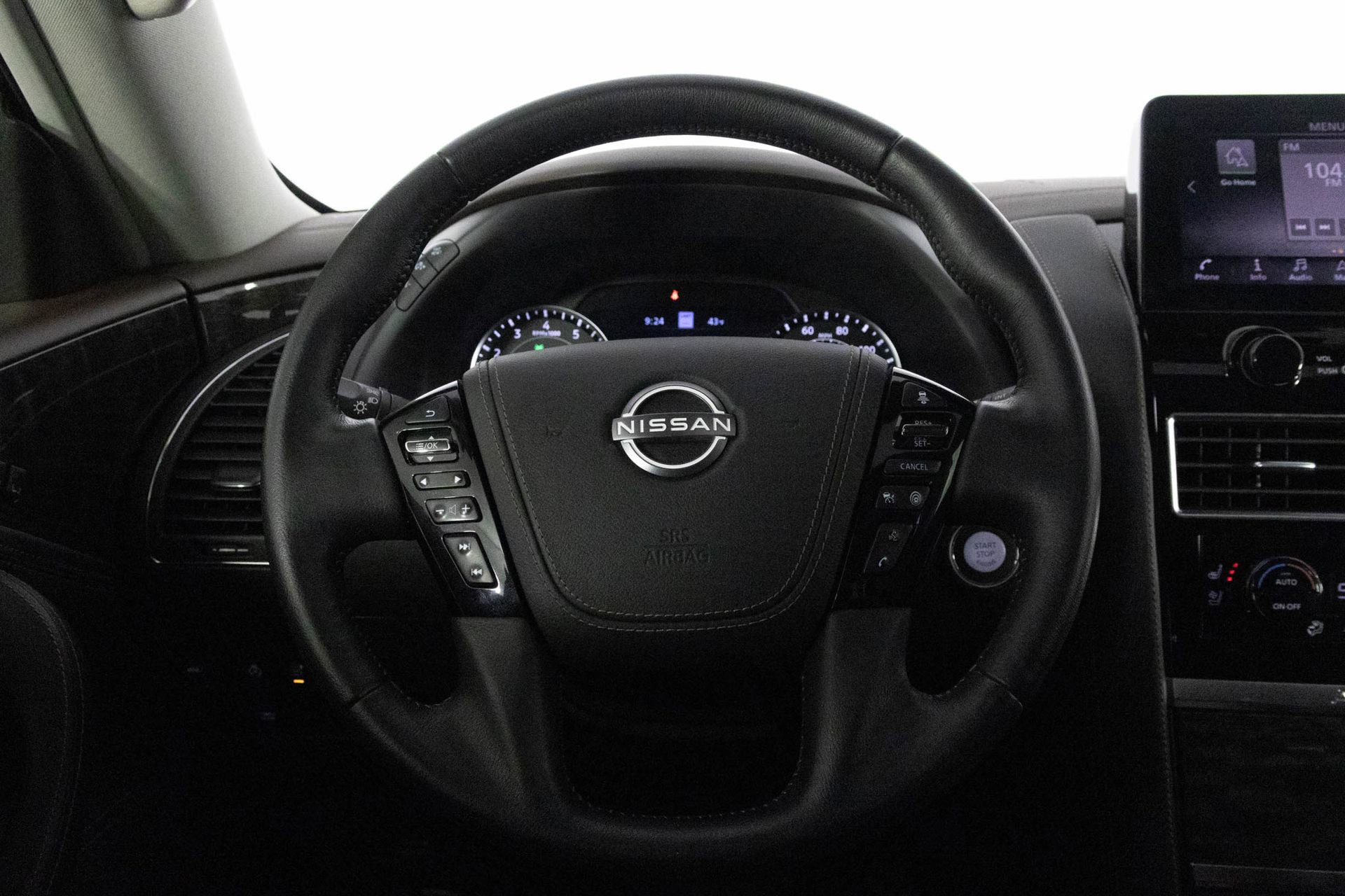 Used 2023 Nissan Armada Platinum w/ Captain's Chairs Package image 29