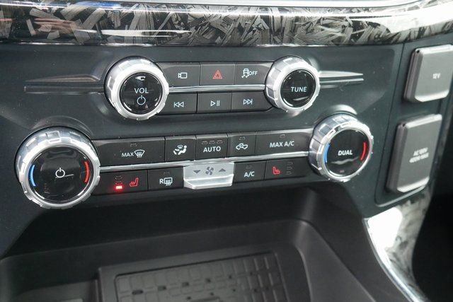 New 2025 Ford F150 XLT w/ Equipment Group 303A High image 25