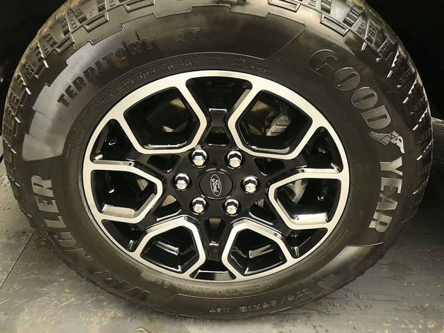 Certified 2023 Ford F150 XLT w/ Equipment Group 302A High image 16