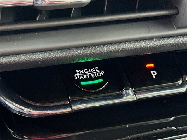 Used 2025 Lincoln Corsair Reserve w/ Equipment Group 202A image 31