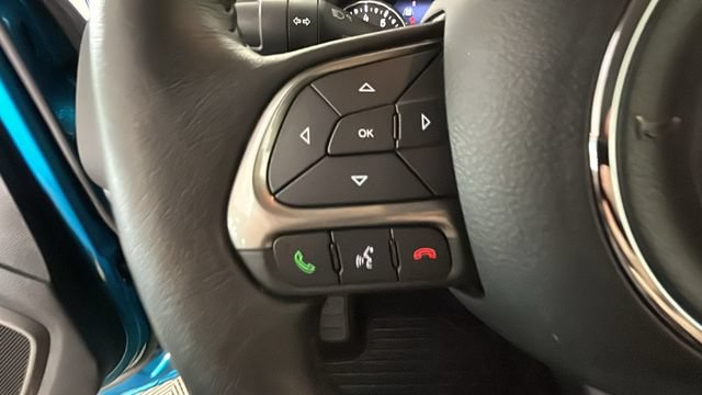 Used 2021 Jeep Renegade Limited AWD/4WD image 15