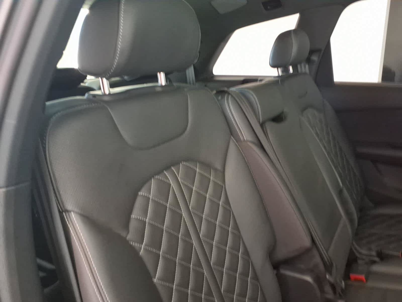 Used 2023 Audi SQ7 Prestige w/ Prestige Package AWD/4WD image 23