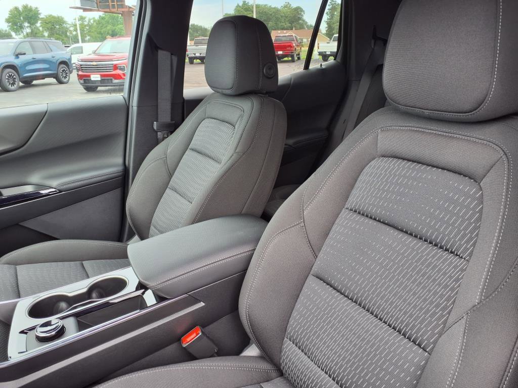 New 2026 Chevrolet Equinox LT image 12