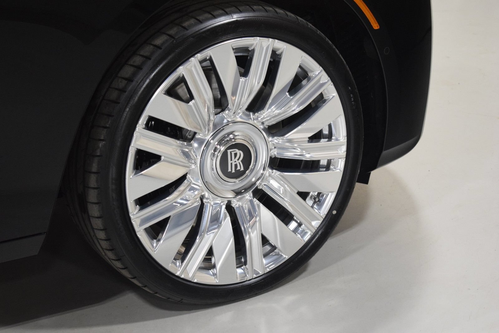 New 2026 Rolls-Royce Ghost AWD/4WD image 16