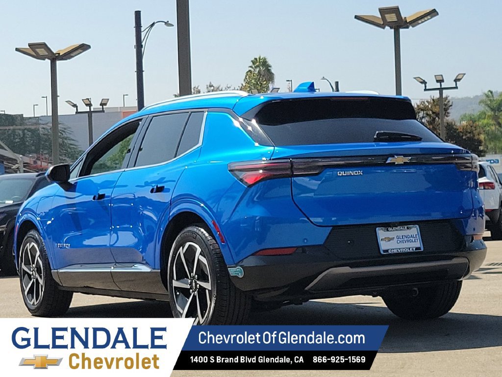 Used 2024 Chevrolet Equinox EV LT FWD image 5