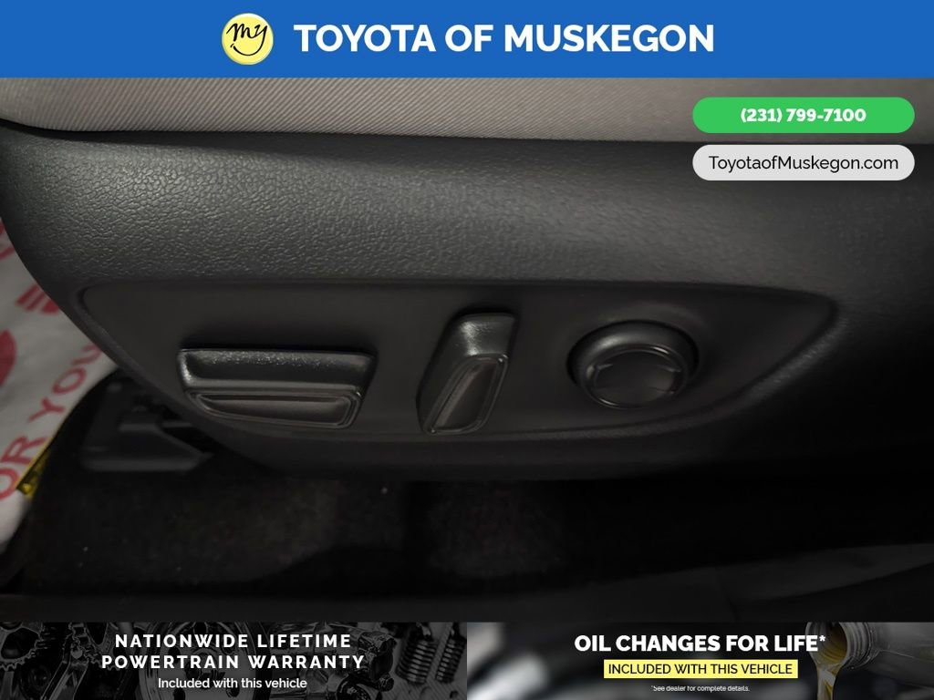 New 2025 Toyota RAV4 XLE w/ Convenience Package image 12