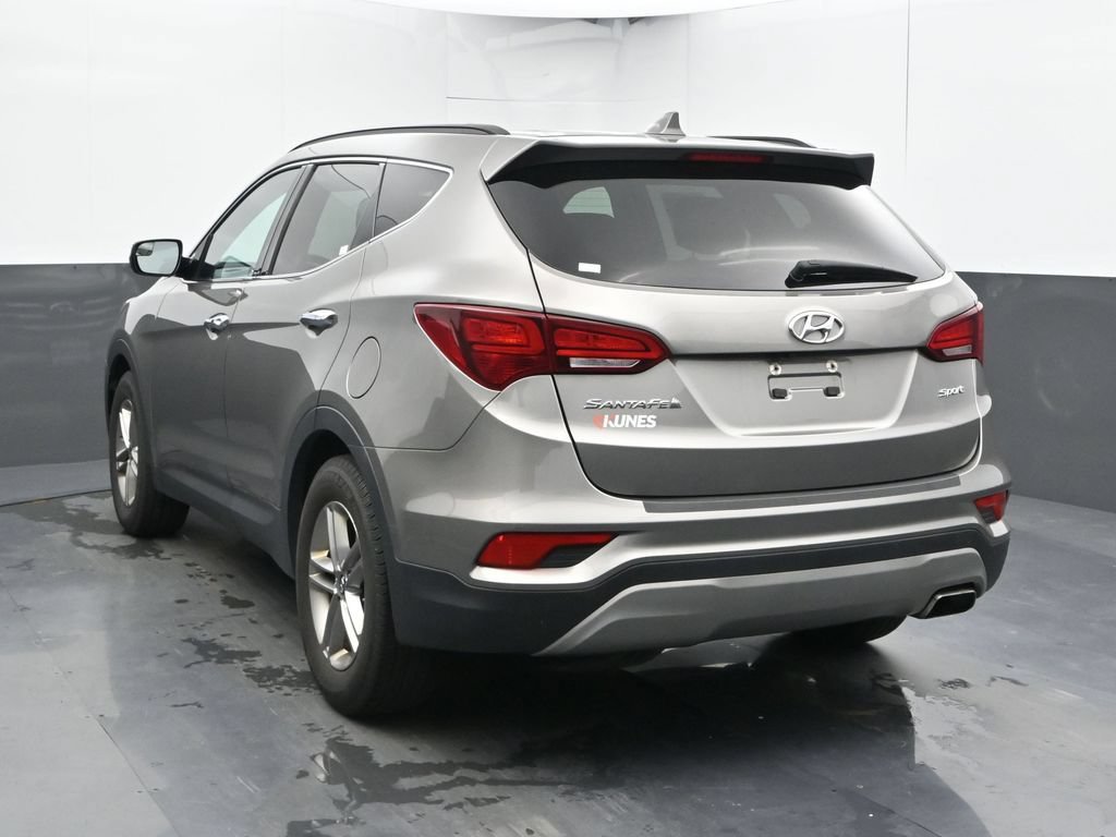 Used 2018 Hyundai Santa Fe Sport w/ 2.4L Value Package 02 FWD image 10