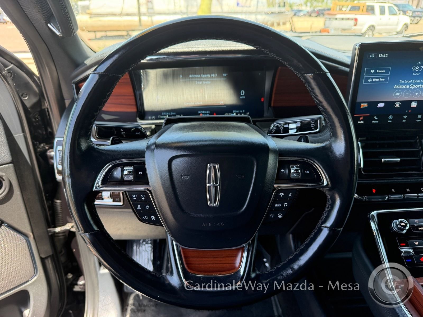 Used 2023 Lincoln Navigator Reserve AWD/4WD image 20