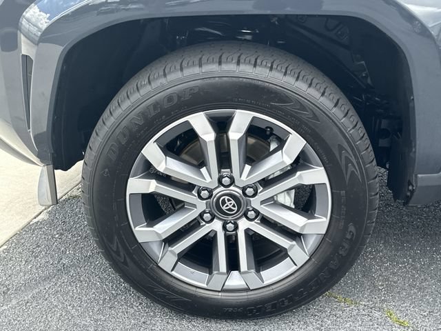 Certified 2025 Toyota 4Runner Limited AWD/4WD image 25