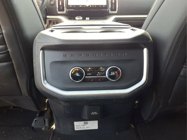 Used 2025 Ford Expedition Max Platinum AWD/4WD image 16