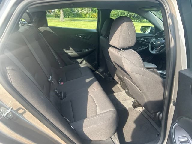 Used 2022 Chevrolet Malibu LS FWD image 22