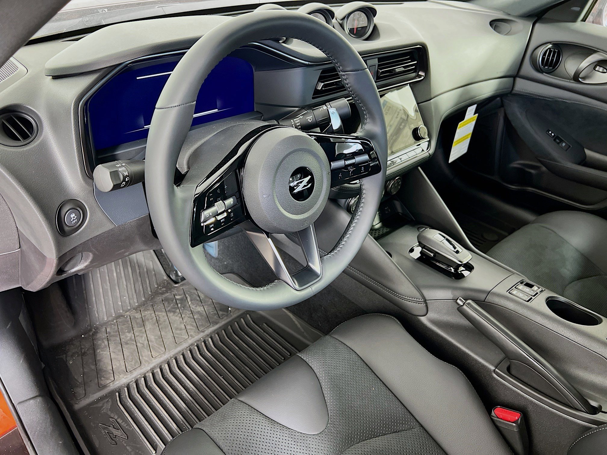 New 2024 Nissan Z Performance w/ Heritage Edition image 5