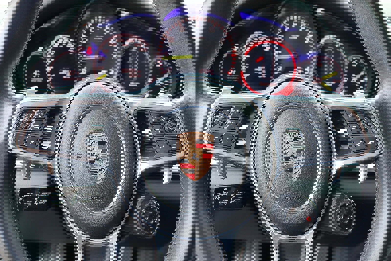 Used 2018 Porsche Panamera 4 w/ Premium Package Plus image 30