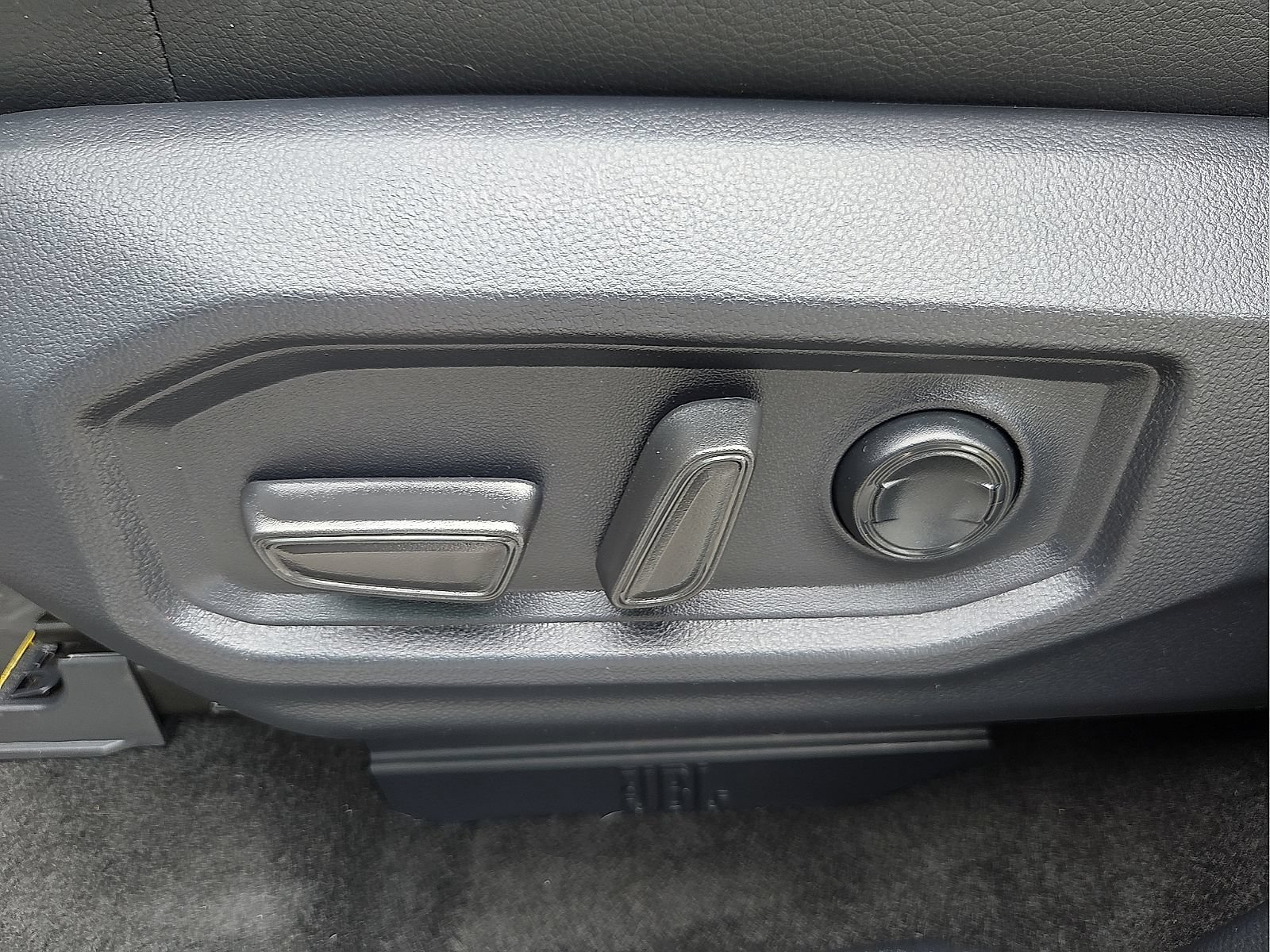Used 2026 Toyota Sequoia TRD Pro AWD/4WD image 16