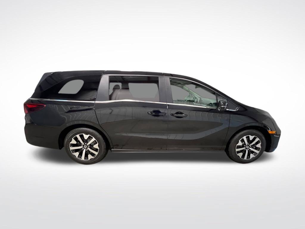 Certified 2026 Honda Odyssey EX-L image 9